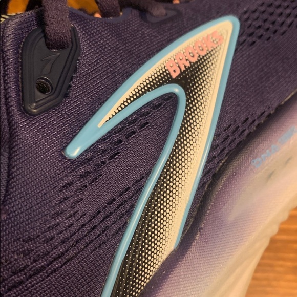 Brooks Glycerin GTS 22 Blue Ribbon Peacoat Dianthus Purple Running Shoes 8 - Picture 13 of 16